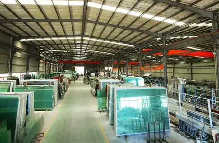 玻璃(li)行業原(yuan)材料 